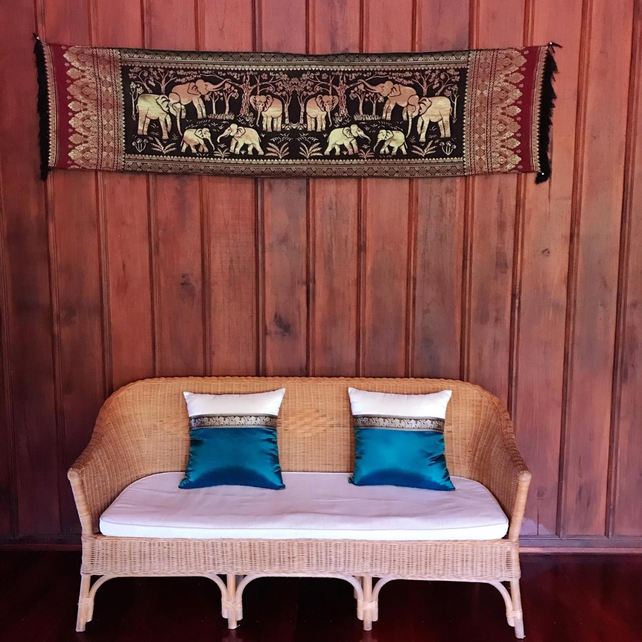 Wisdom Laos Hotel Luang Prabang Ngoại thất bức ảnh