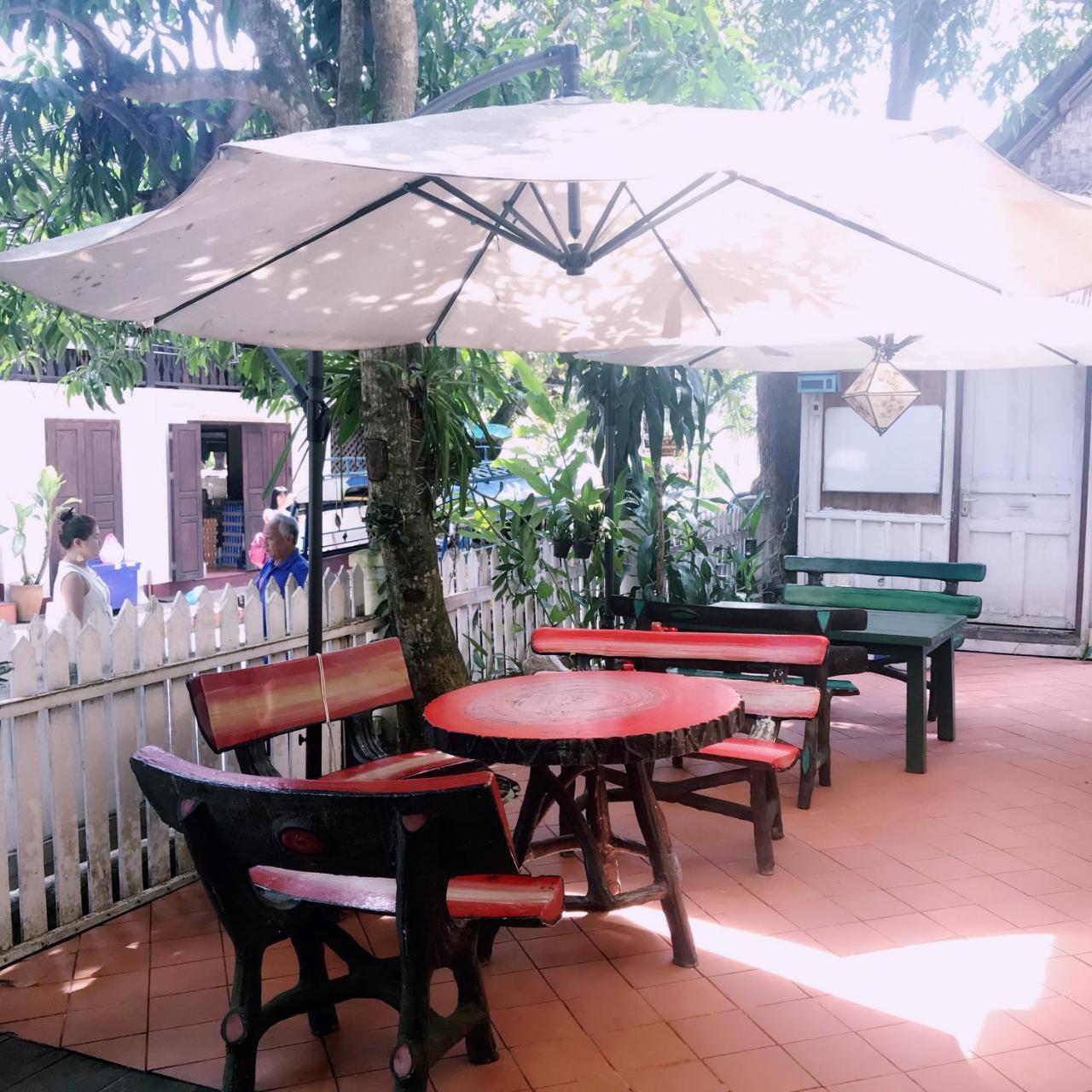 Wisdom Laos Hotel Luang Prabang Ngoại thất bức ảnh
