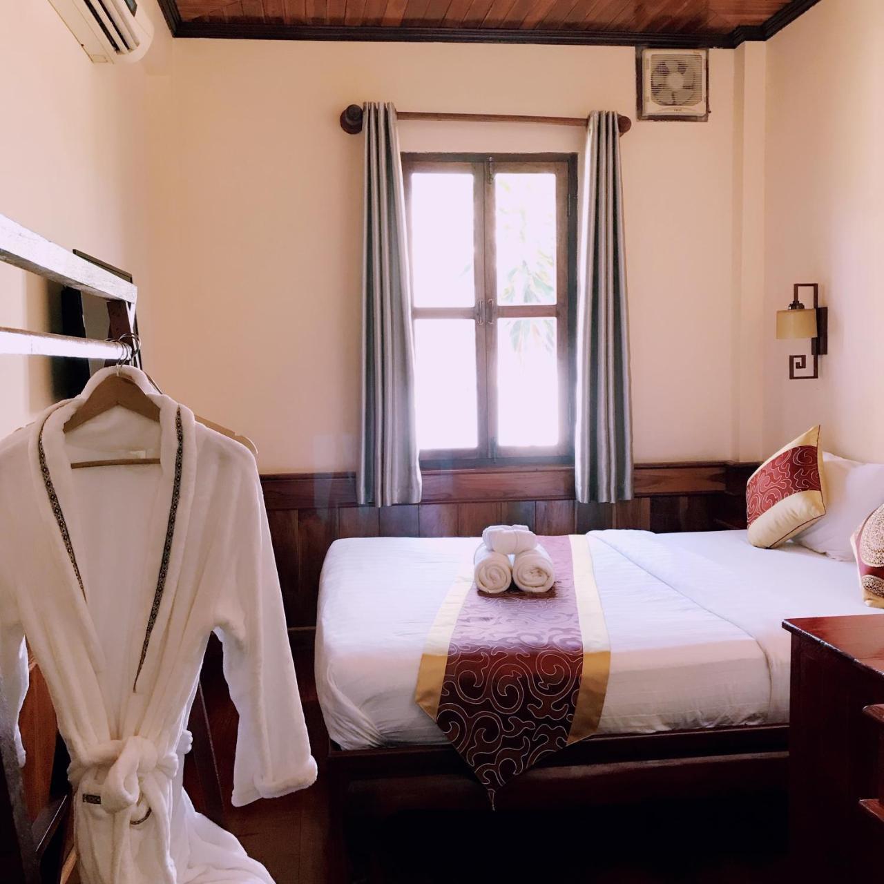 Wisdom Laos Hotel Luang Prabang Ngoại thất bức ảnh