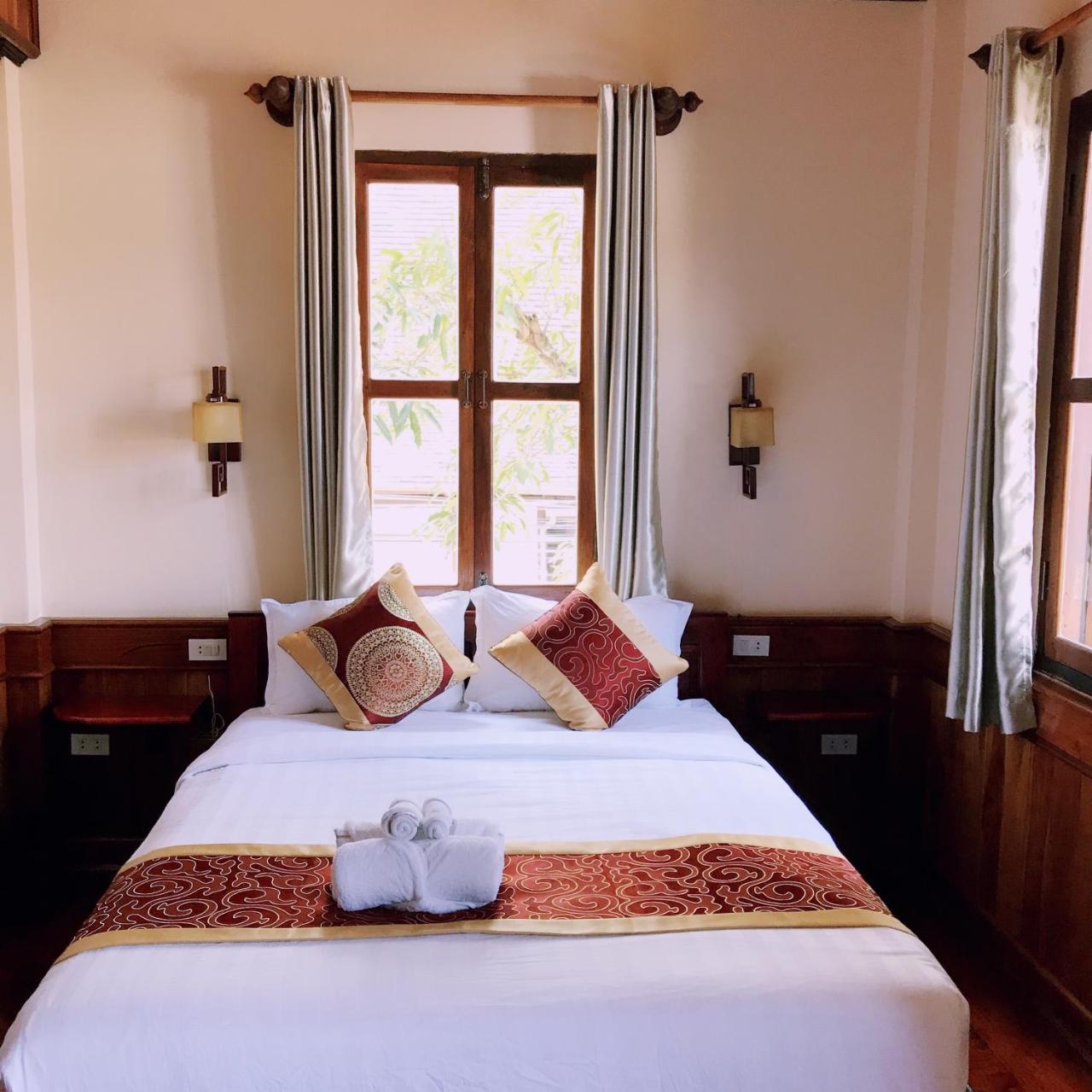 Wisdom Laos Hotel Luang Prabang Ngoại thất bức ảnh