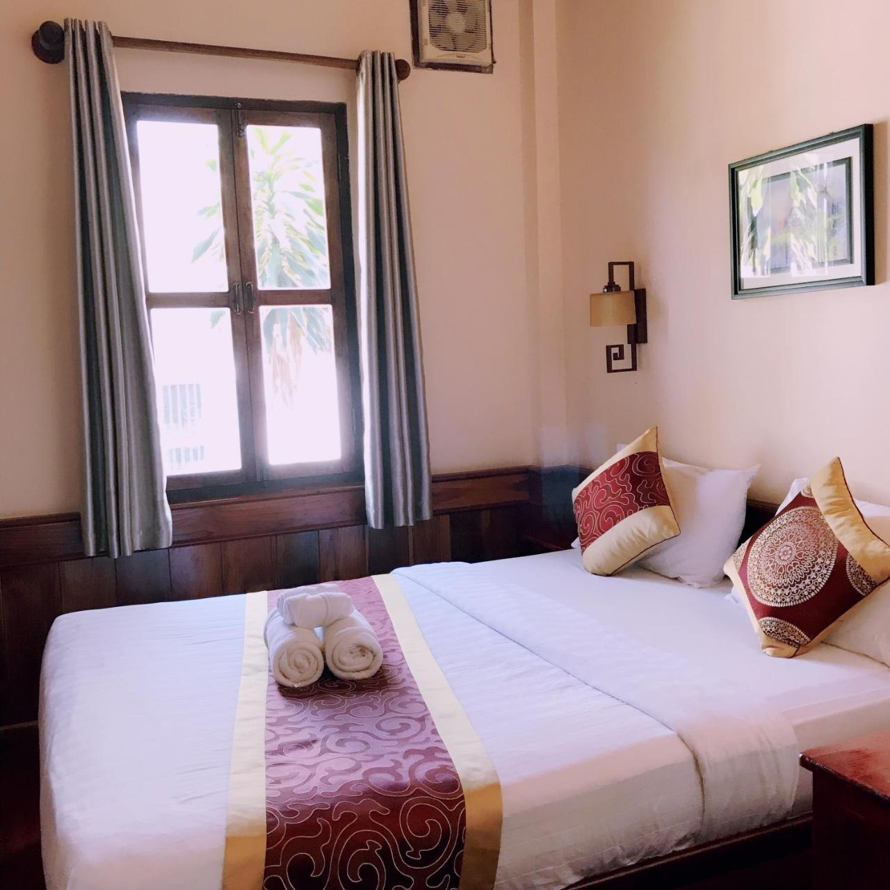 Wisdom Laos Hotel Luang Prabang Ngoại thất bức ảnh
