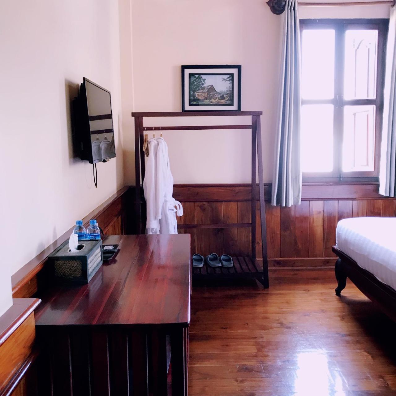 Wisdom Laos Hotel Luang Prabang Ngoại thất bức ảnh