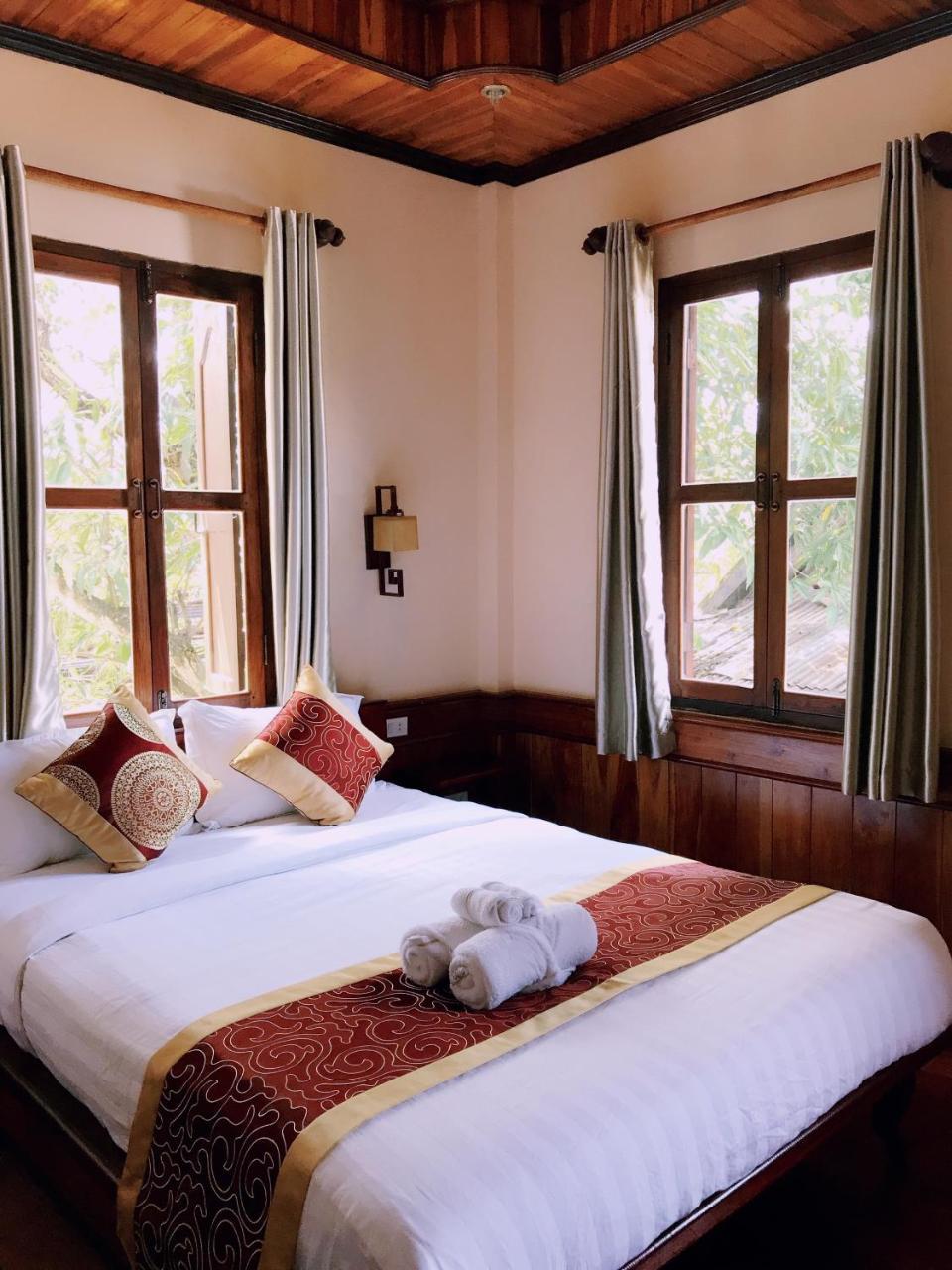Wisdom Laos Hotel Luang Prabang Ngoại thất bức ảnh